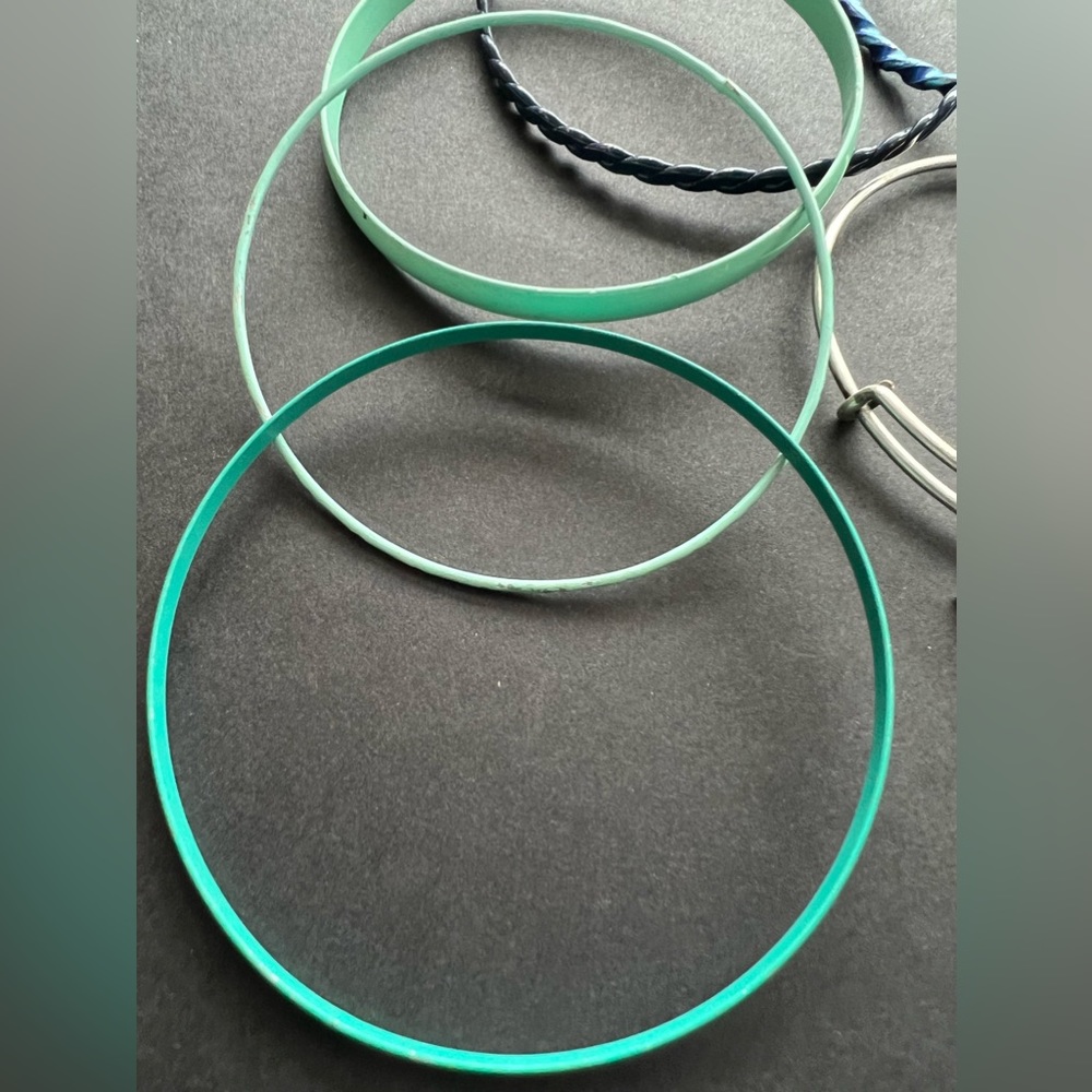Bangles Bundle - Picture 2 of 7